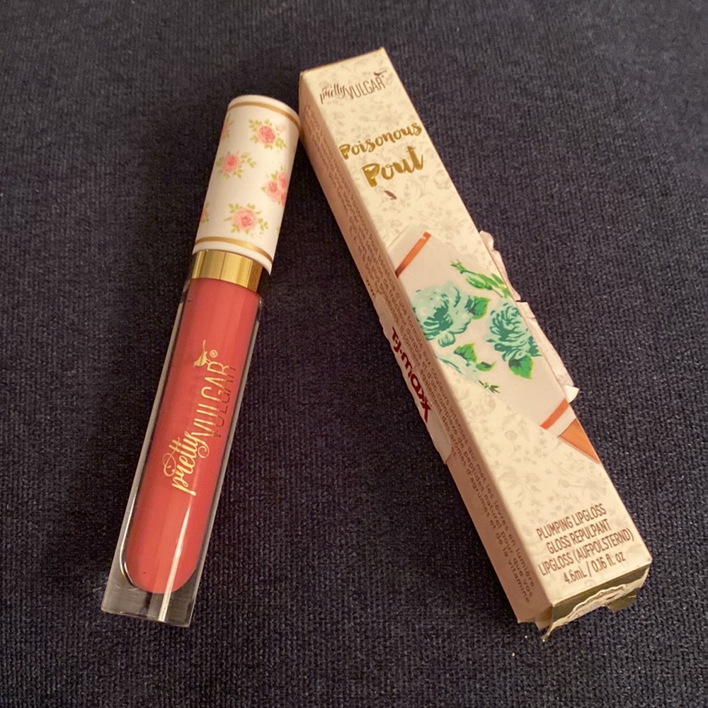 Pretty vulgar poisonous pout plumping lipgloss
